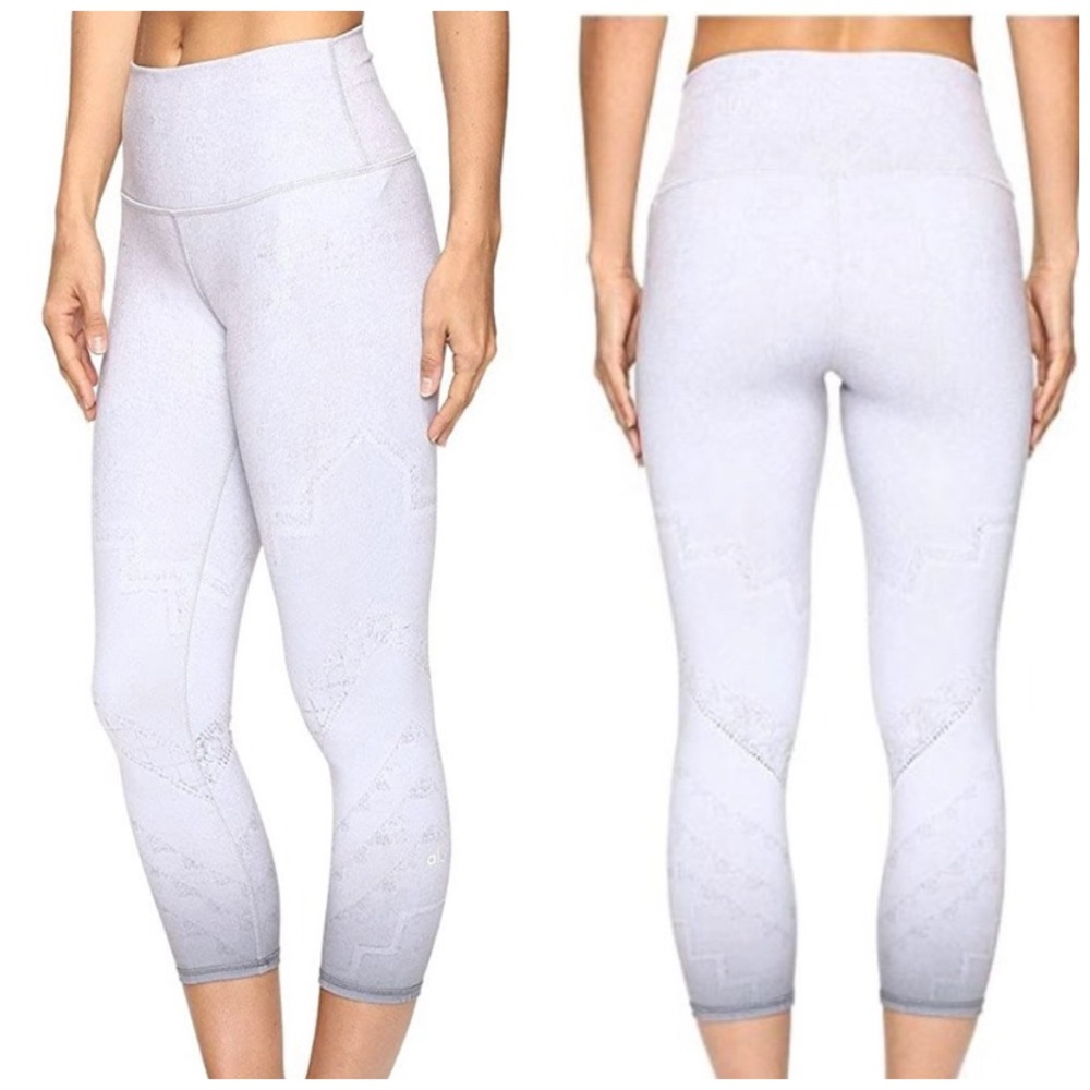 ALO Yoga Women’s Airbrush High Waist Ombre Capri Leggings Slate Cabah Size L